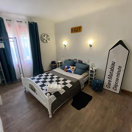 Os-thel, à Louer Hôtel capsule Tautavel